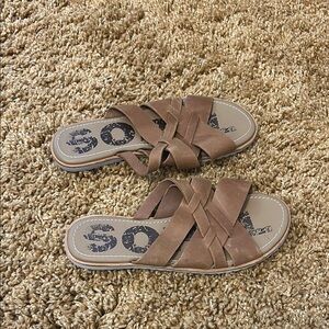 Sorel Brown Sandals with Crisscross Straps and Slide-On Design